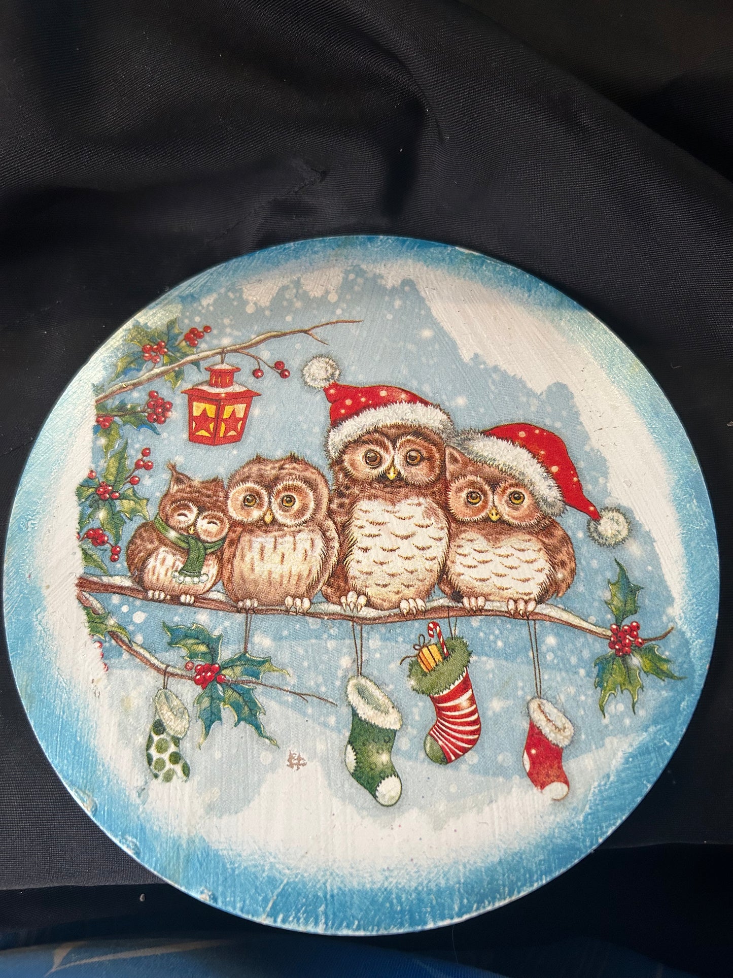 Wood Christmas wall hanging (Owls)